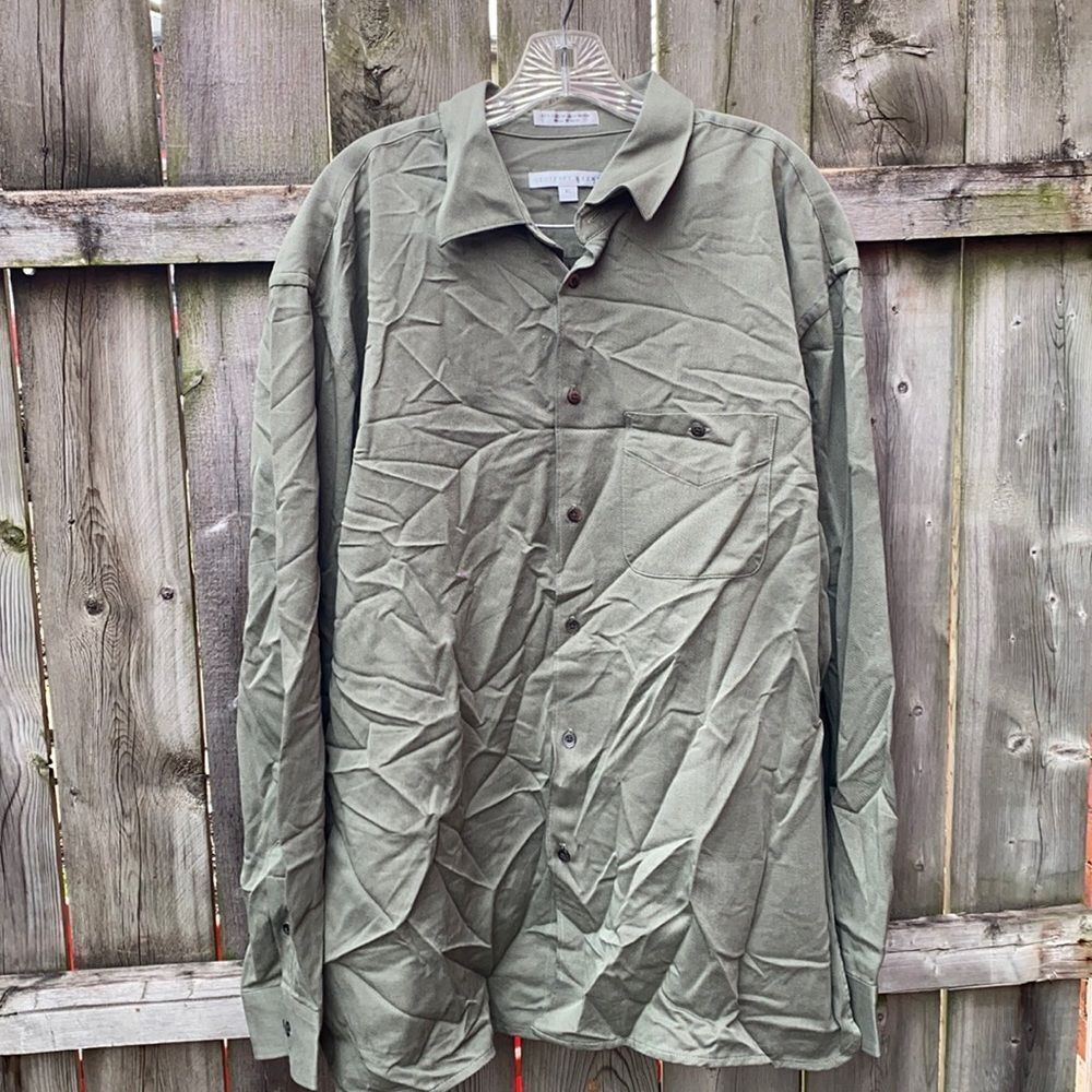 Geoffrey Beene button down shirt sz. XL